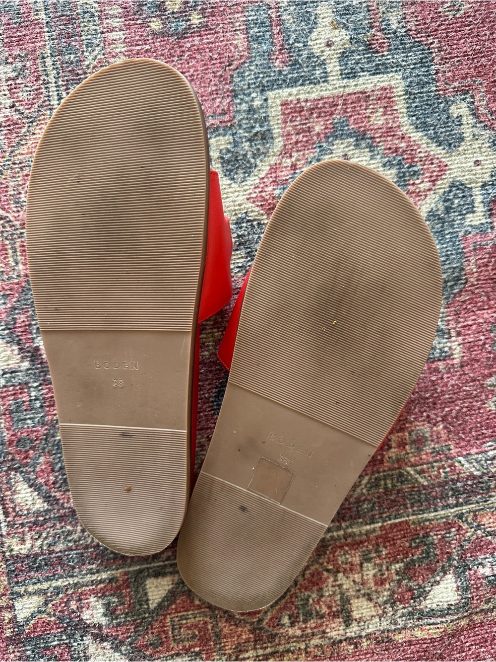 BODEN Red Leather Slide Sandals - Picture 4 of 5